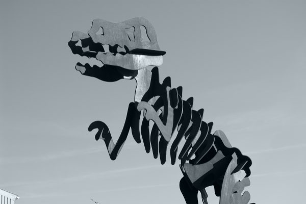 T-Rex Dinosaurier aus Cortenstahl